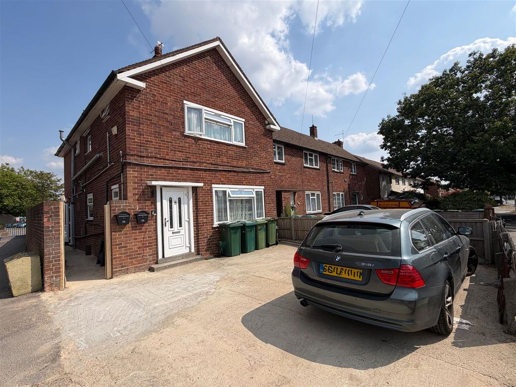 Property photo 1 of 8 Cr Ext1.Jpg