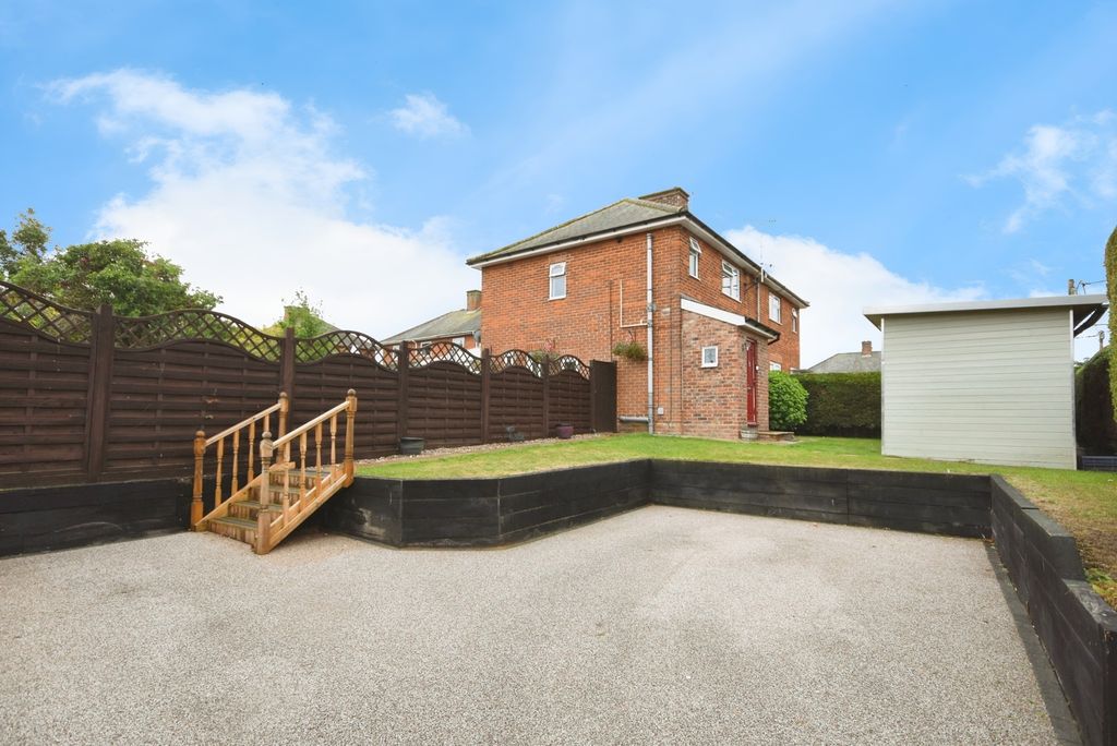 Property photo 1 of 17 Photo