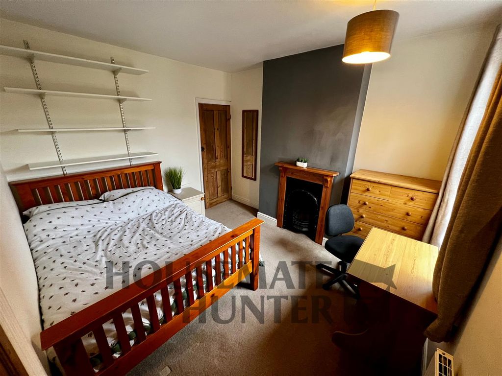 Property photo 3 of 12 Img_2169.Jpg