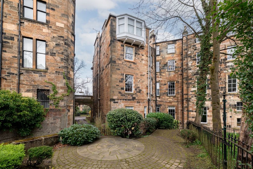 Additional image 28 of 2 bed flat for sale15 Crown Road North, Dowanhill G12
