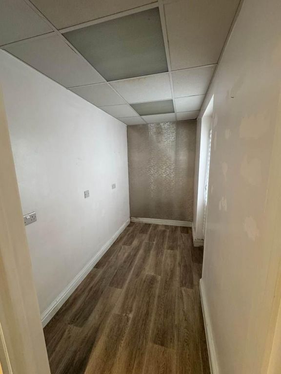 Property photo 3 of 5 Photo 3