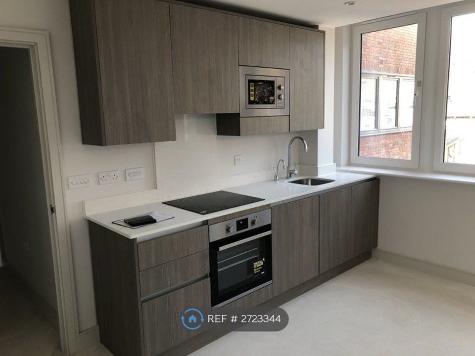 Property photo 3 of 8