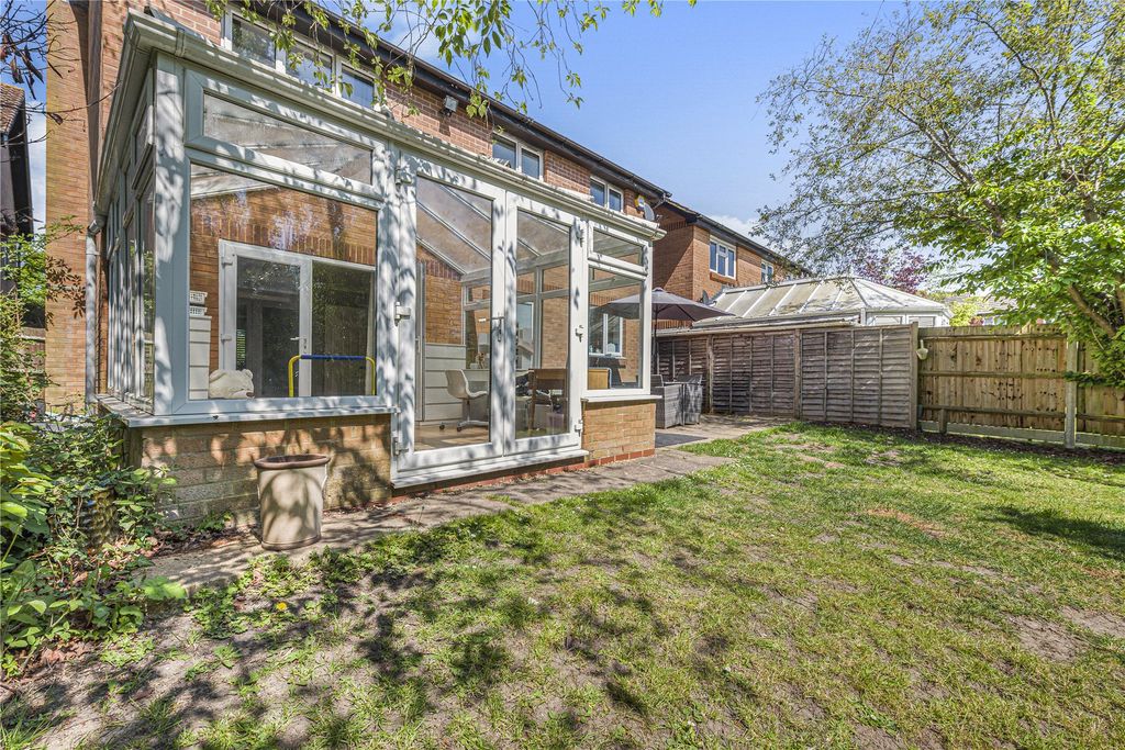 Property photo 3 of 31 Picture No. 05
