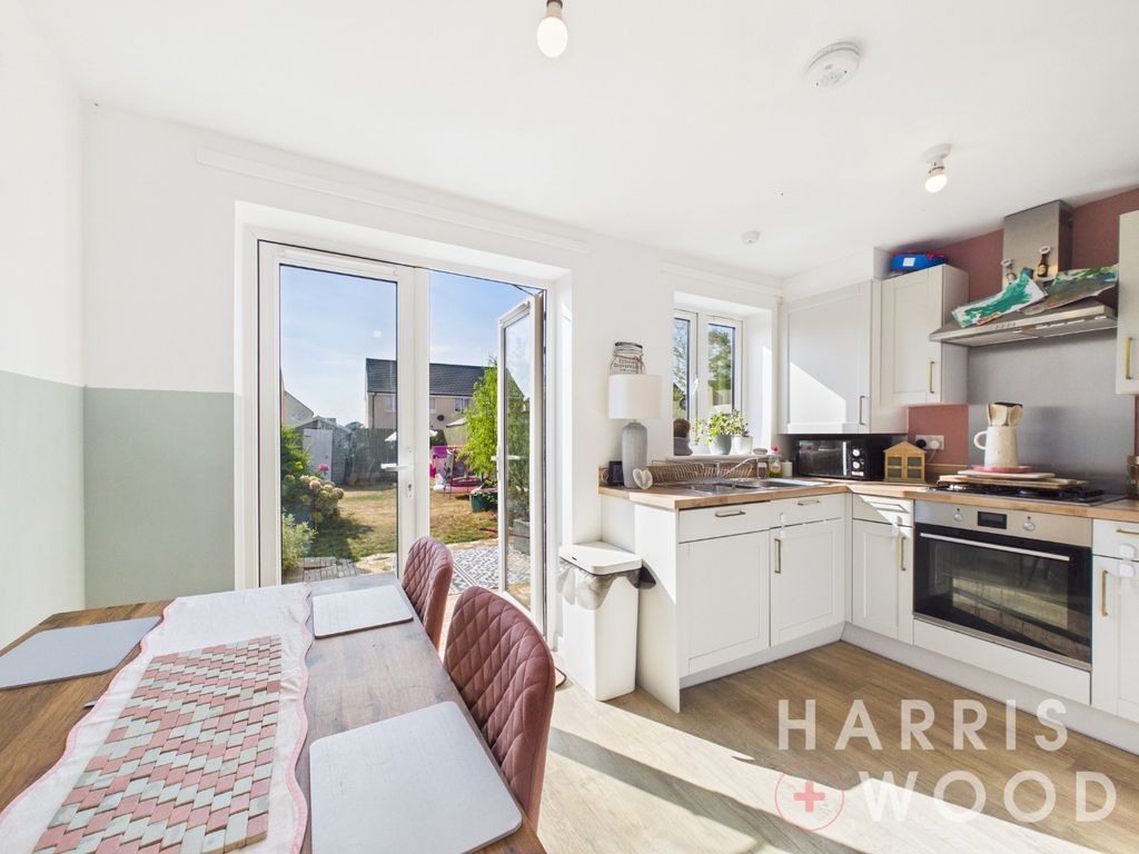 Property photo 3 of 18 5392226