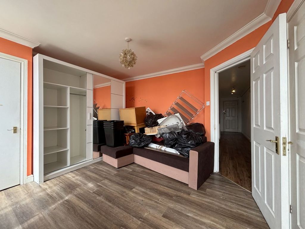 Property photo 3 of 10 Image 3