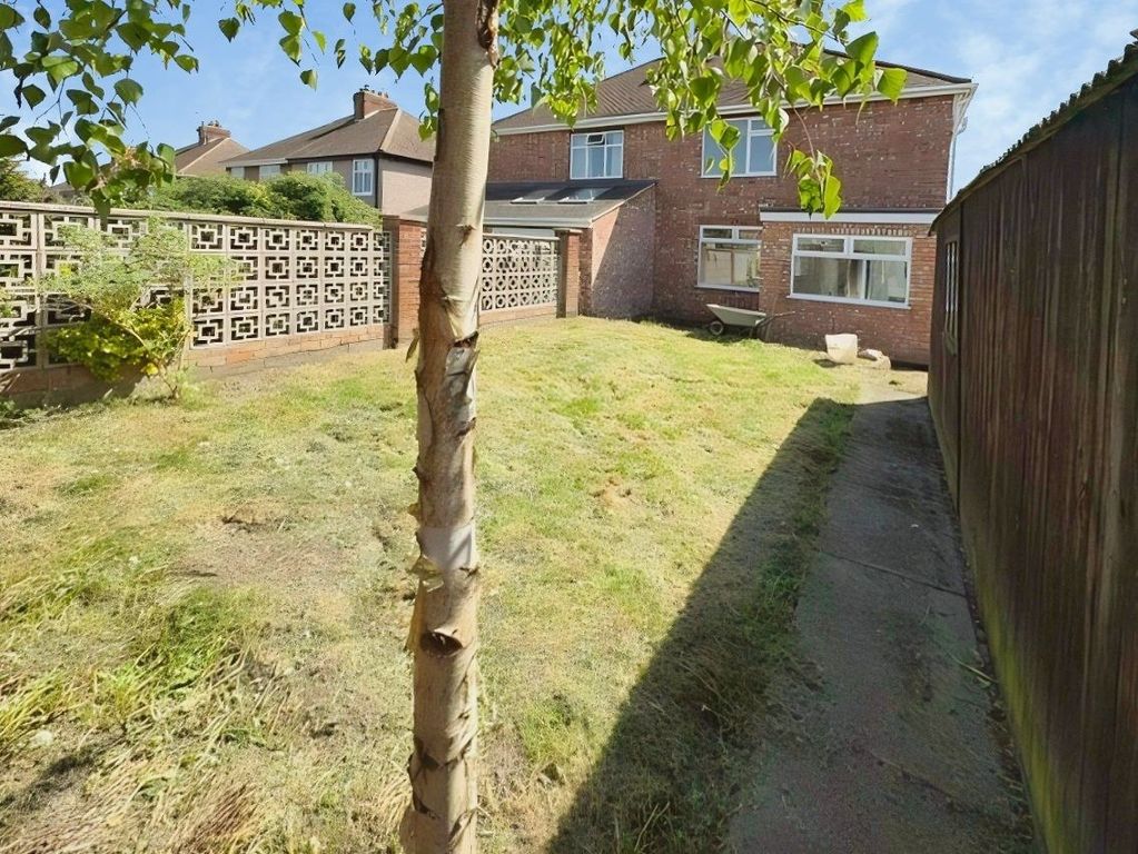 Property photo 3 of 13