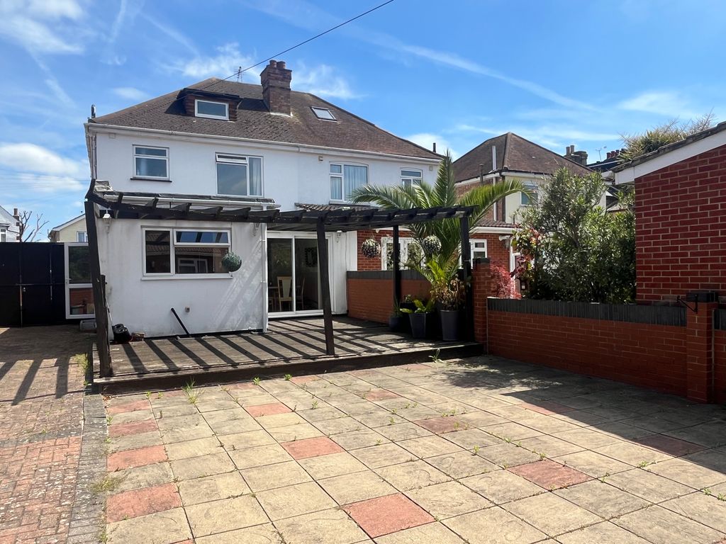 Property photo 2 of 22 Img_5499