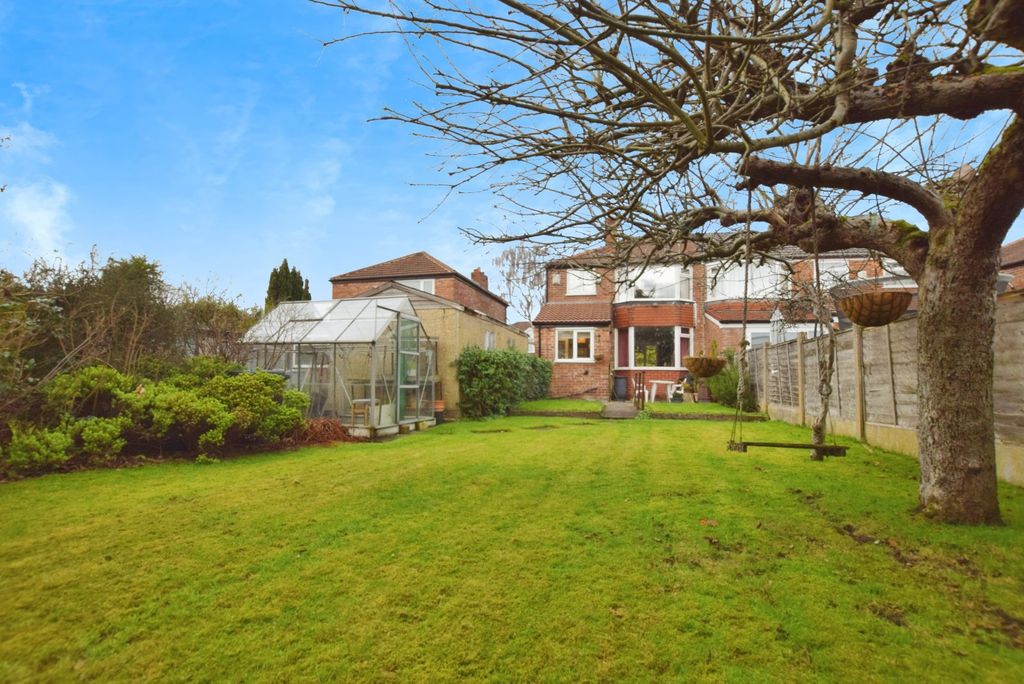 Property photo 2 of 20 Picture No. 05