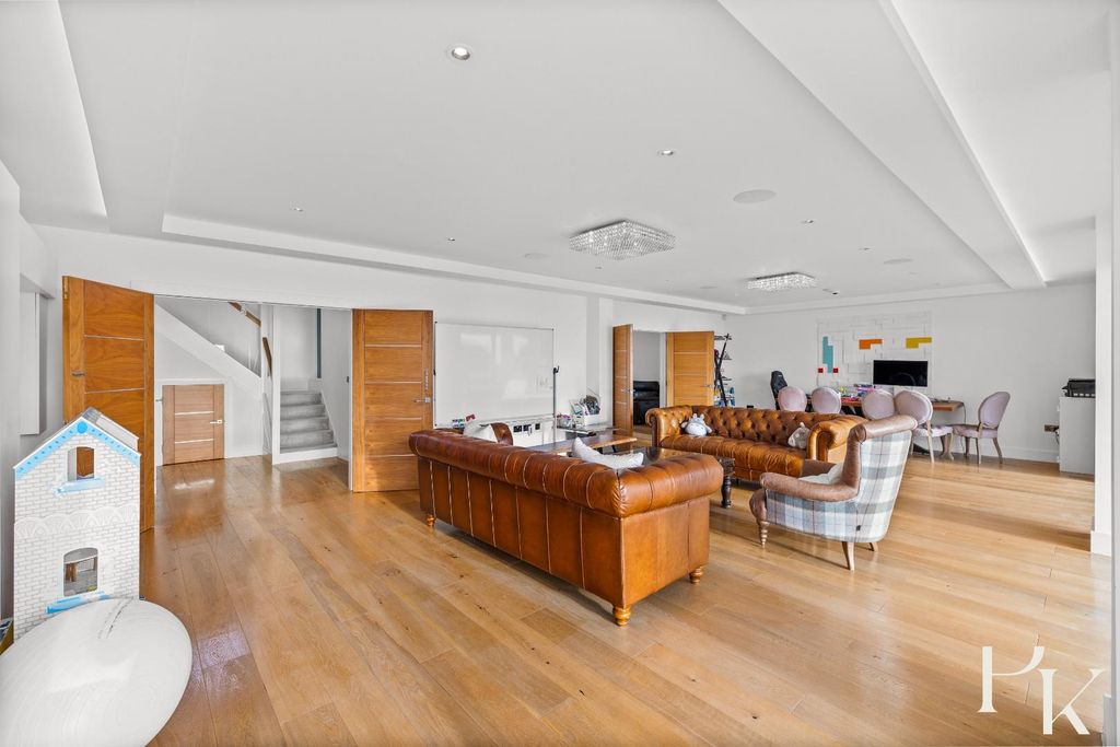 Additional image 12 of 5 bed detached house for saleRoedean Crescent, Brighton BN2