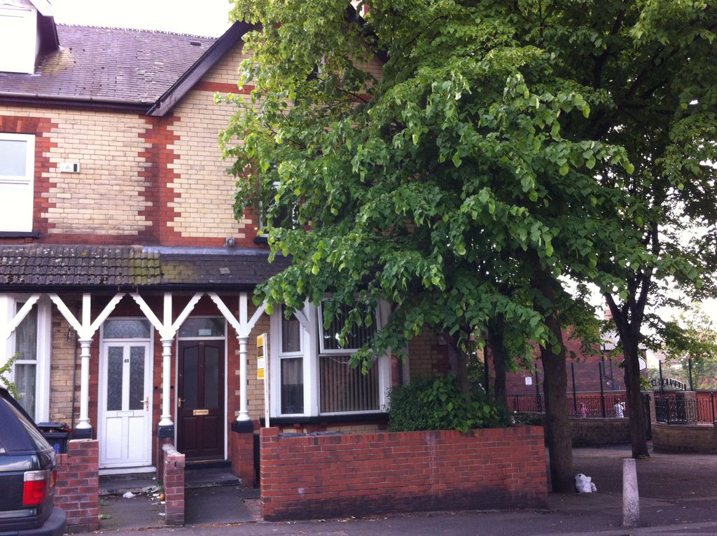 Property photo 1 of 4 Front
