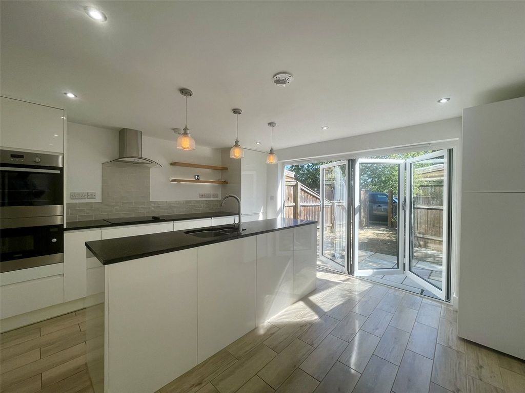 Property photo 3 of 29 Picture No. 66