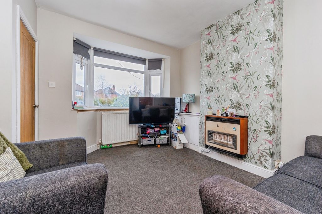 Property photo 2 of 20 Pbox-Img.Jpg