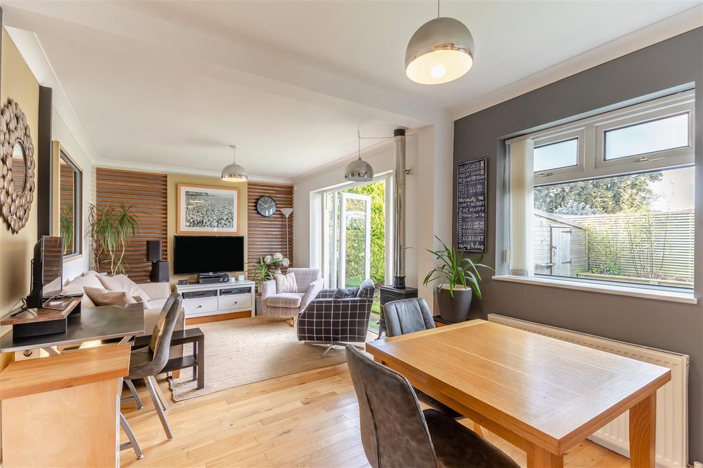 Property photo 2 of 41 8687998-Interior14.Jpg