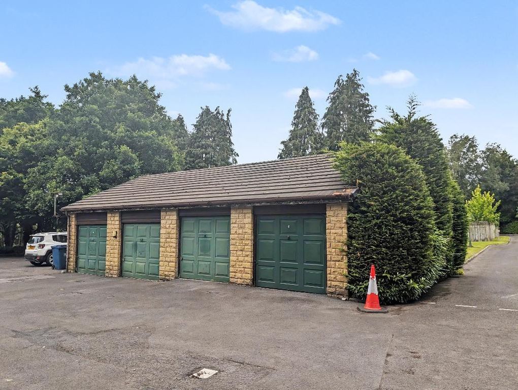 Property photo 3 of 18