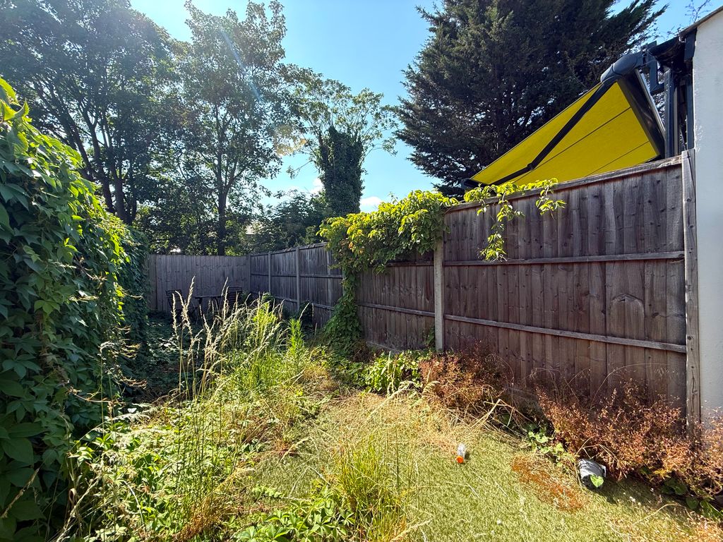 Property photo 3 of 14 Img_4545