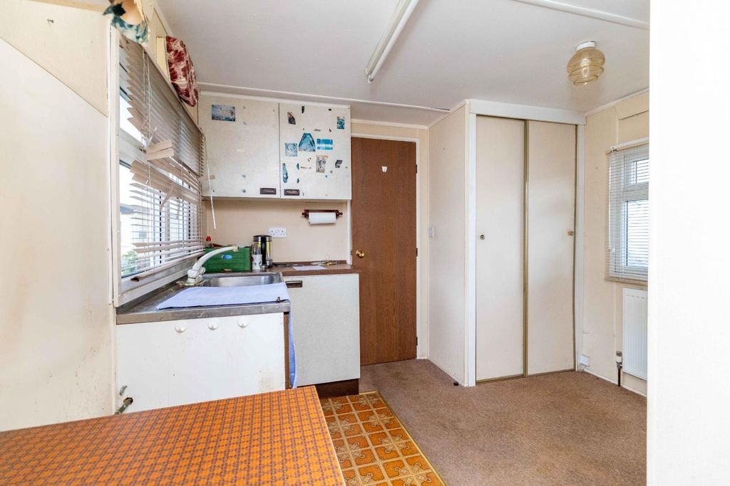 Property photo 3 of 10 Downs-9.Jpg