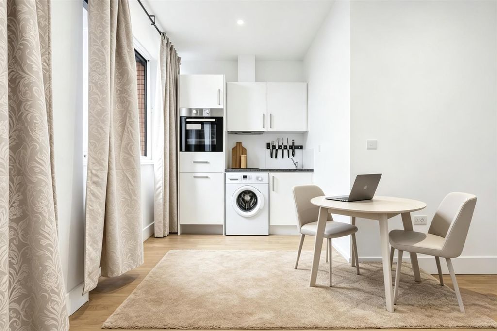 Property photo 2 of 3 63361170-A686-4DAB-Ae69-14326672C052.Jpg