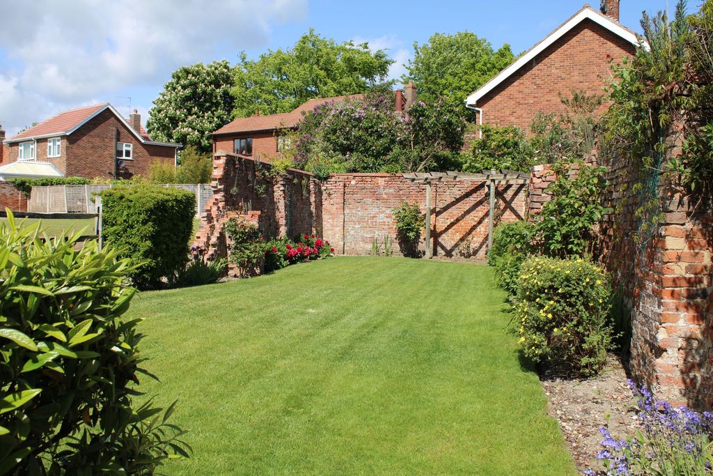Additional image 20 of 5 bed detached house for saleFront Street, Elsham DN20