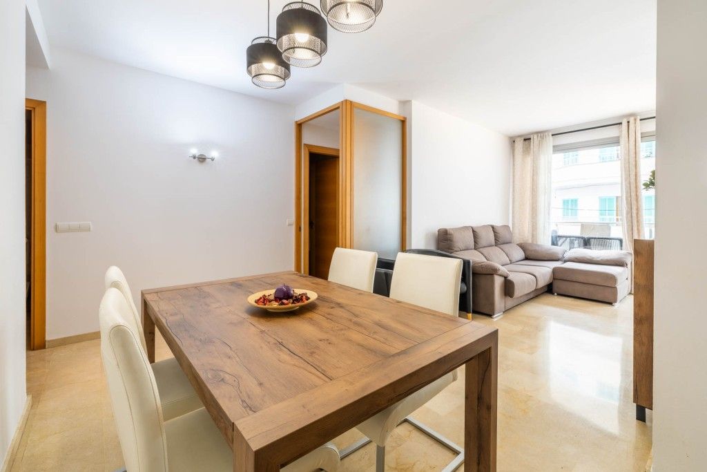 Property photo 3 of 14 Dinning Room (2)