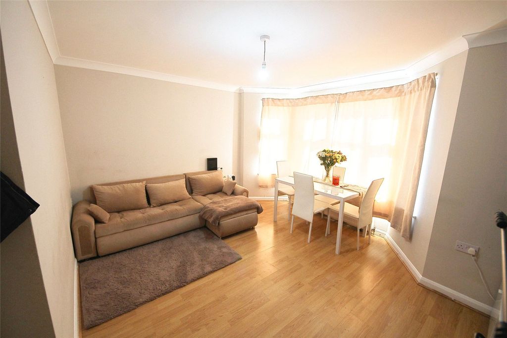 Property photo 2 of 6 Picture No. 04