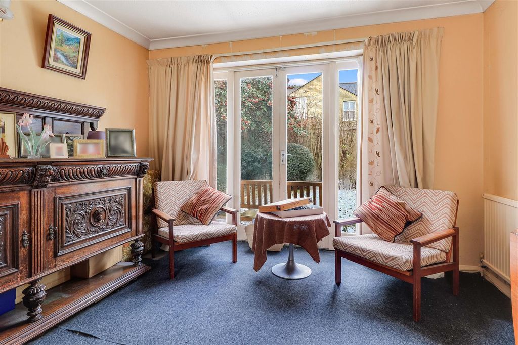 Property photo 3 of 21 Img (2).Jpg