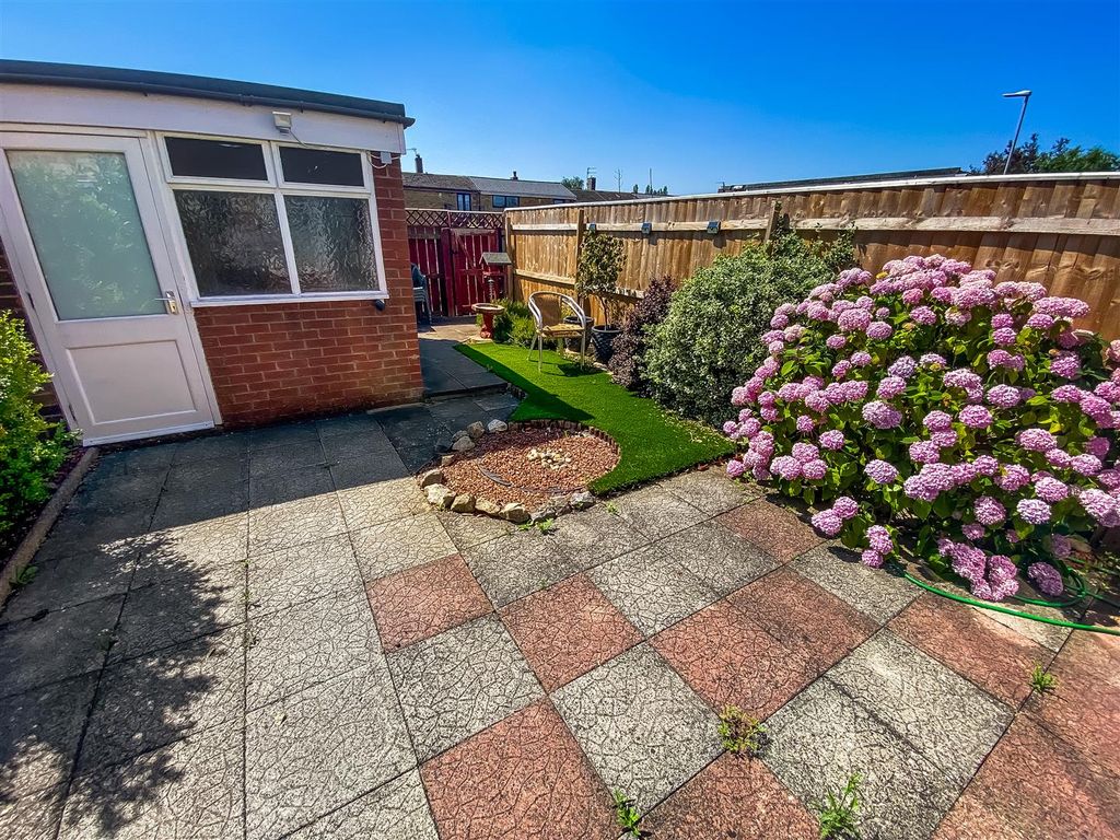 Property photo 2 of 12 Rear Garden.Jpg