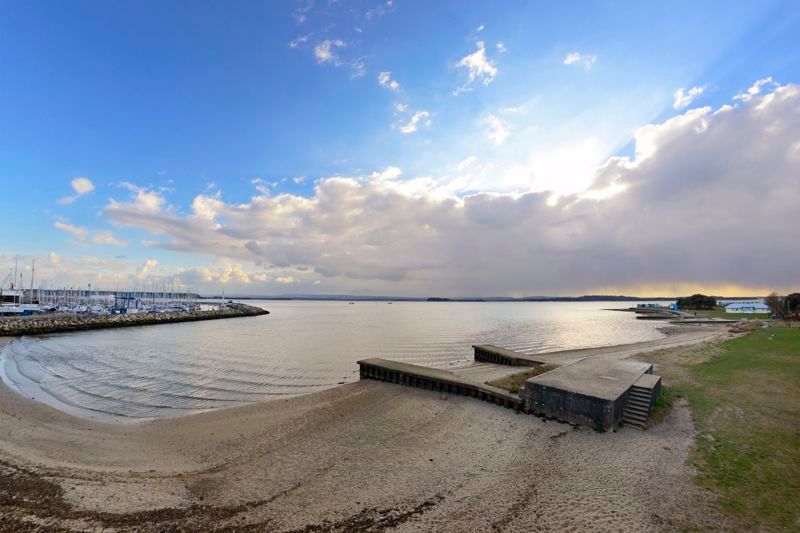 Property photo 2 of 11 Walk To Beach