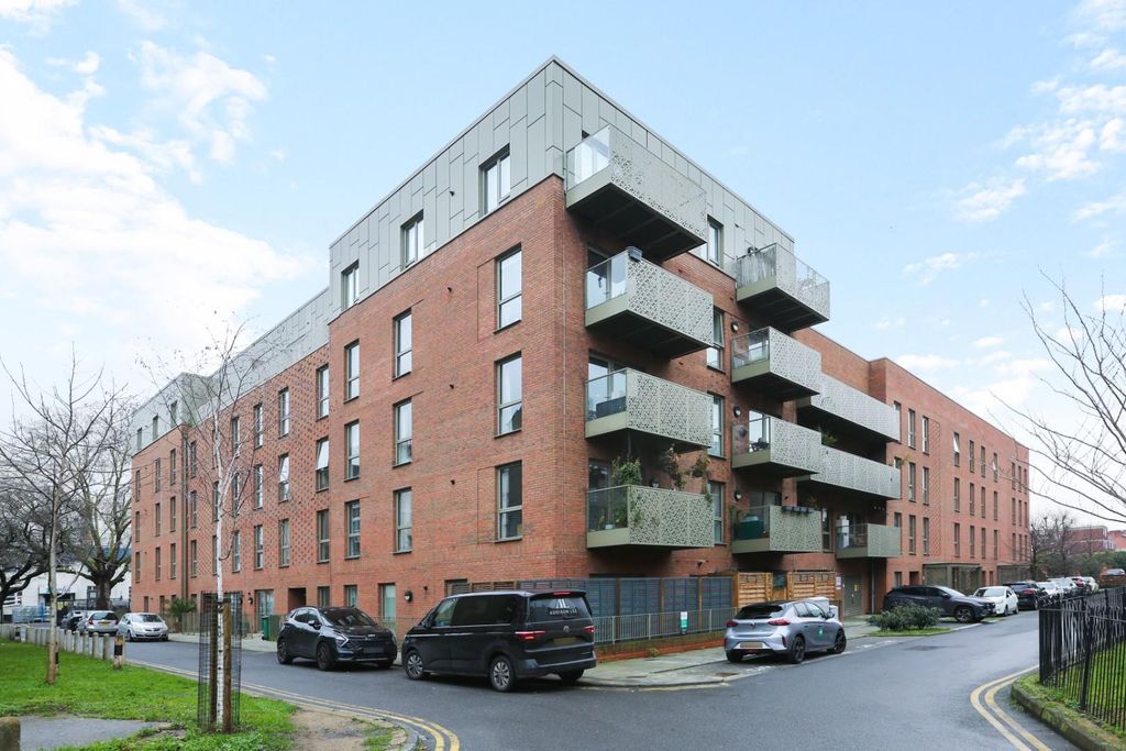 Property photo 1 of 16 Ach_0852.Jpg