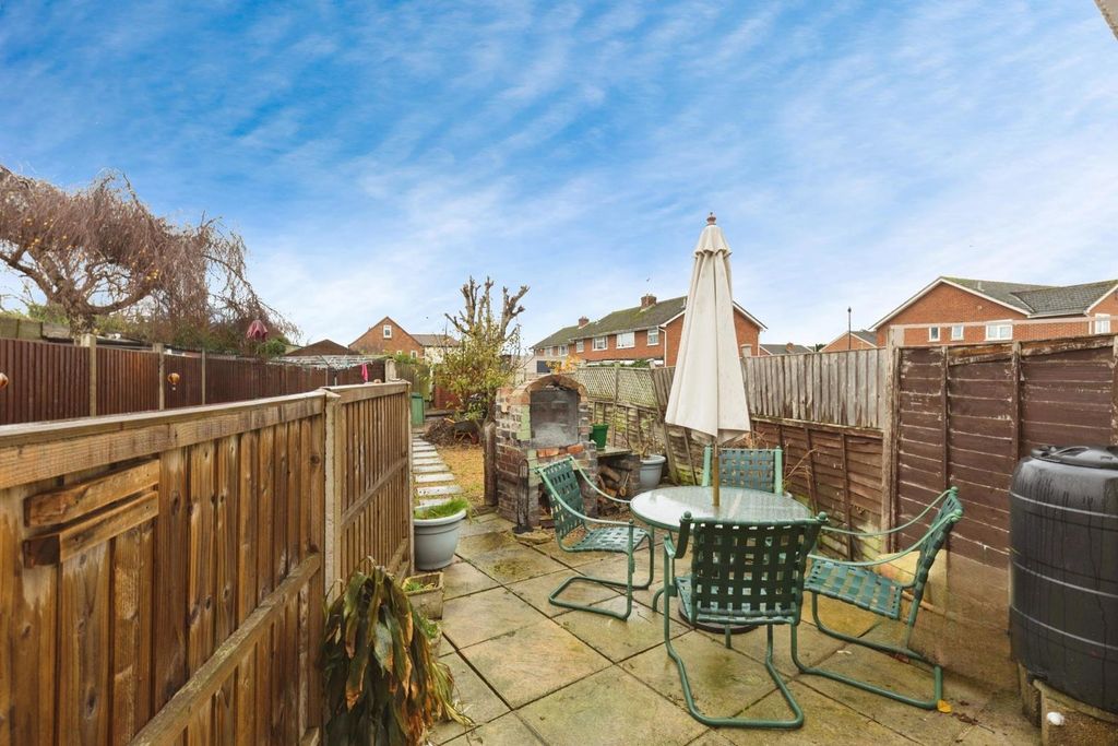 Property photo 2 of 10 Pbox-Img.Jpg