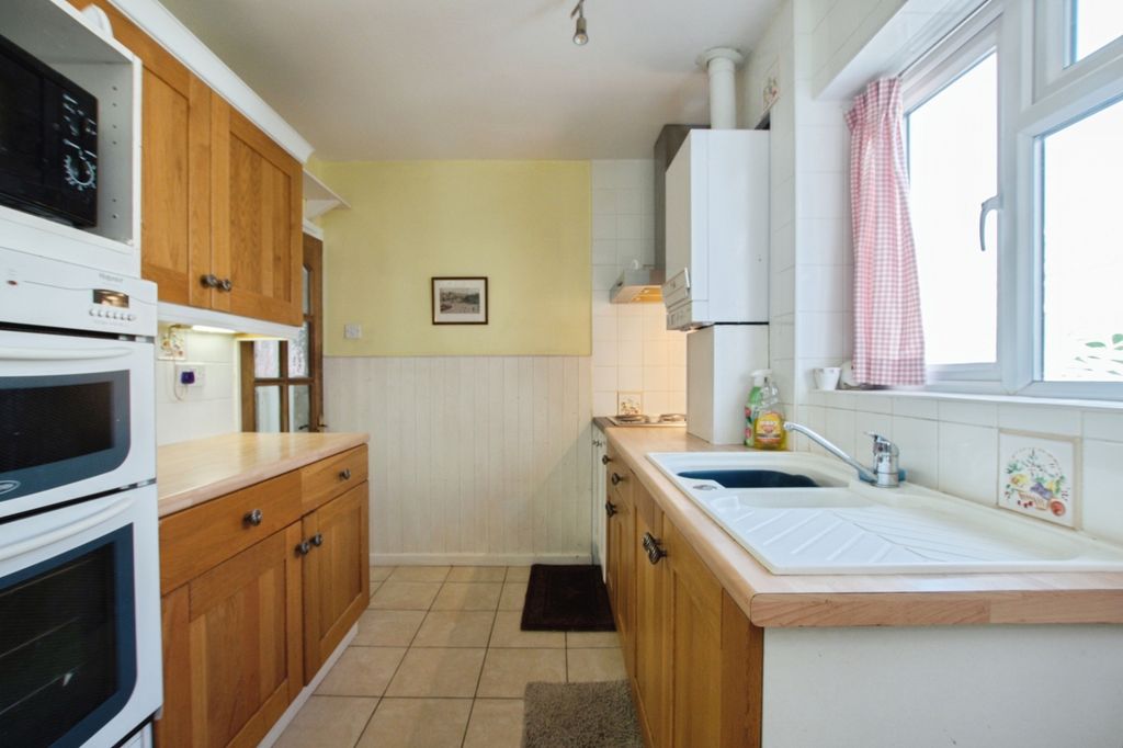 Property photo 3 of 17 Photo