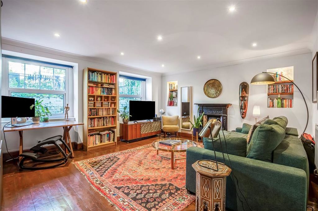 Property photo 2 of 7