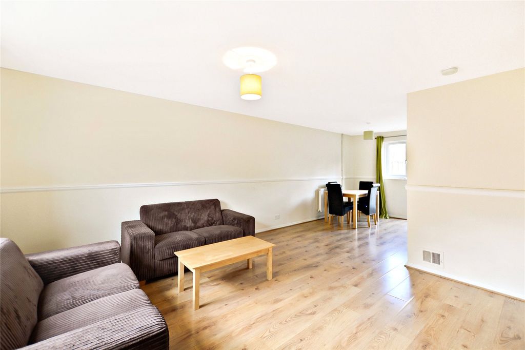 Property photo 2 of 10 Picture No. 05