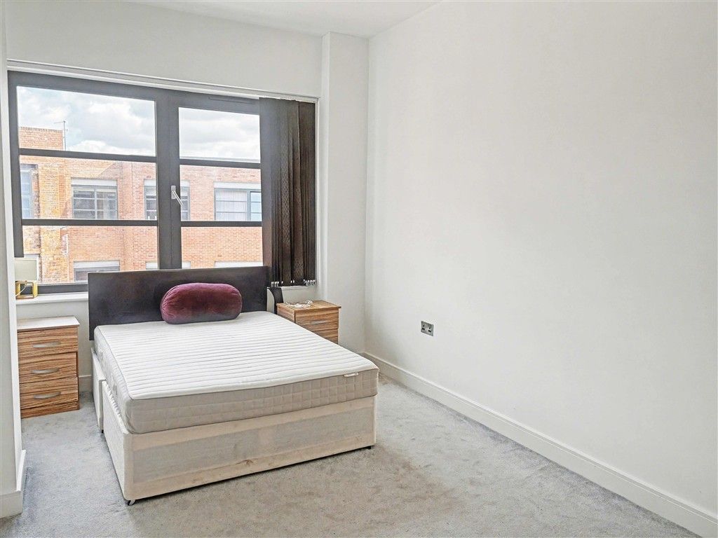 Property photo 3 of 4