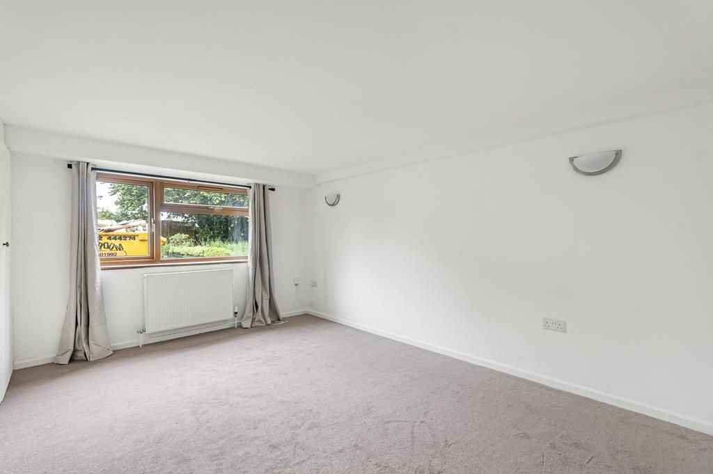Property photo 2 of 41 3_82445.Jpg