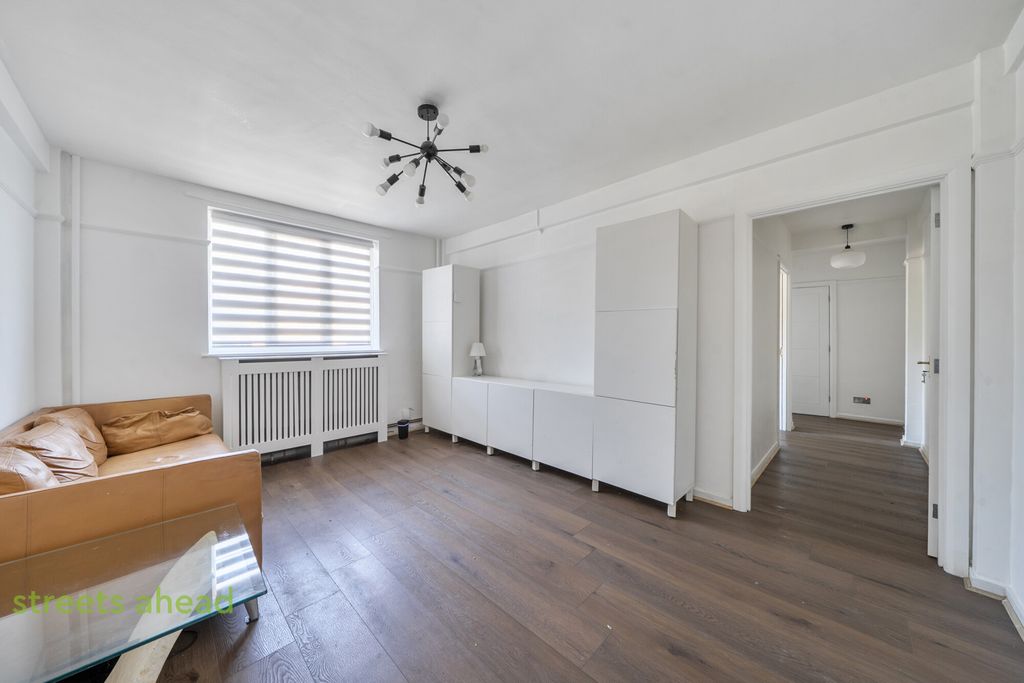 Property photo 1 of 11 51A07918-223E-4B0...