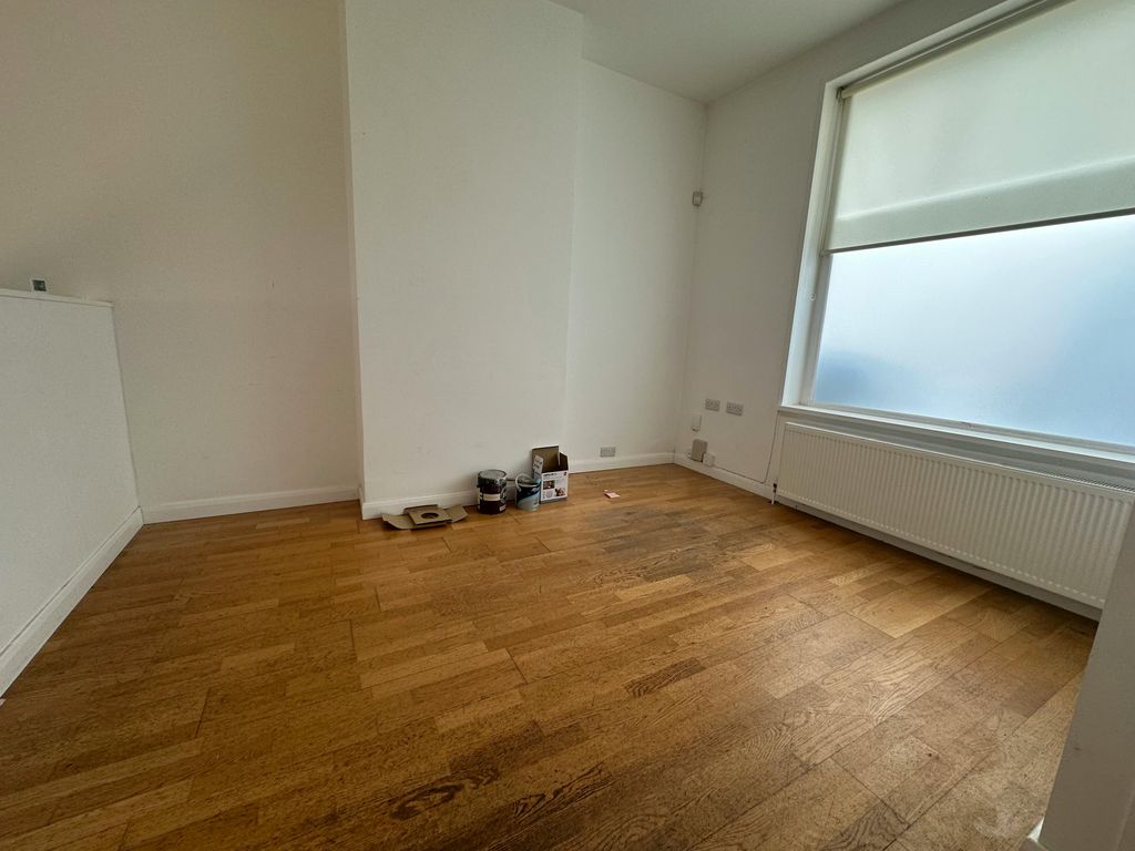 Property photo 2 of 8 1.Jpeg