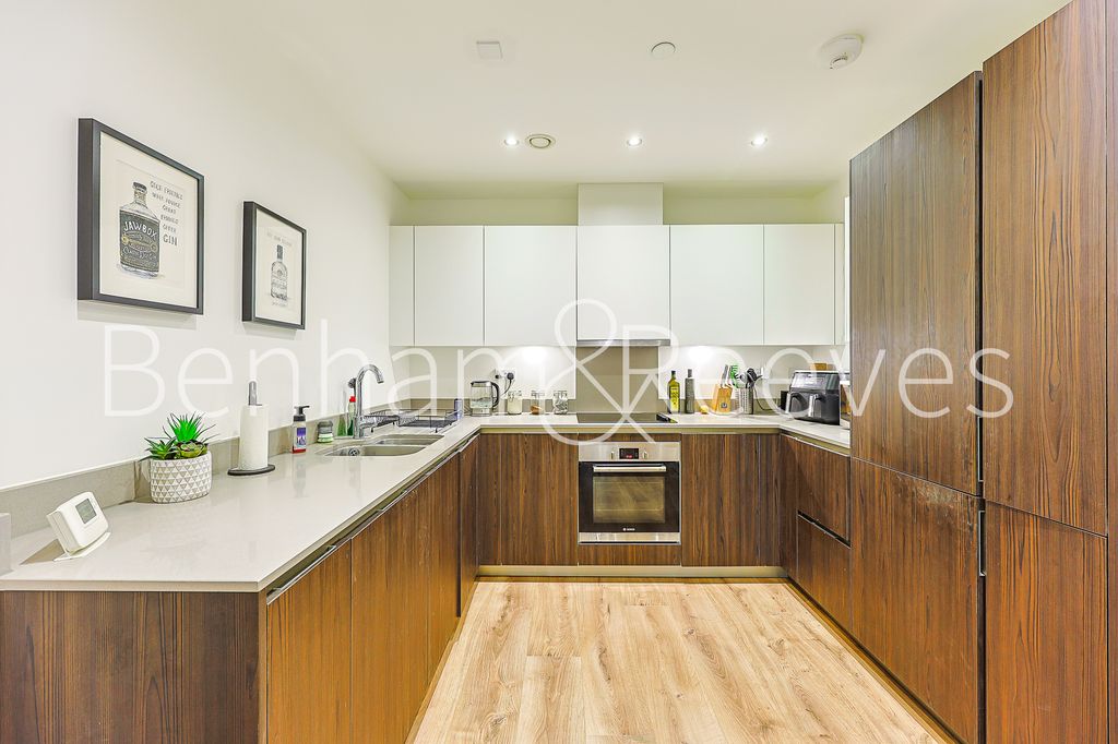 Property photo 2 of 12