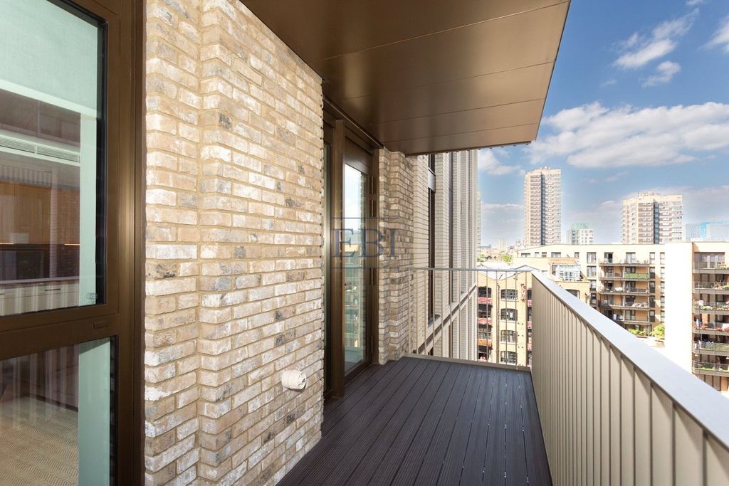 Property photo 3 of 37 Picture No. 43