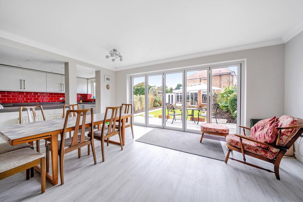 Property photo 3 of 23 Picture 3