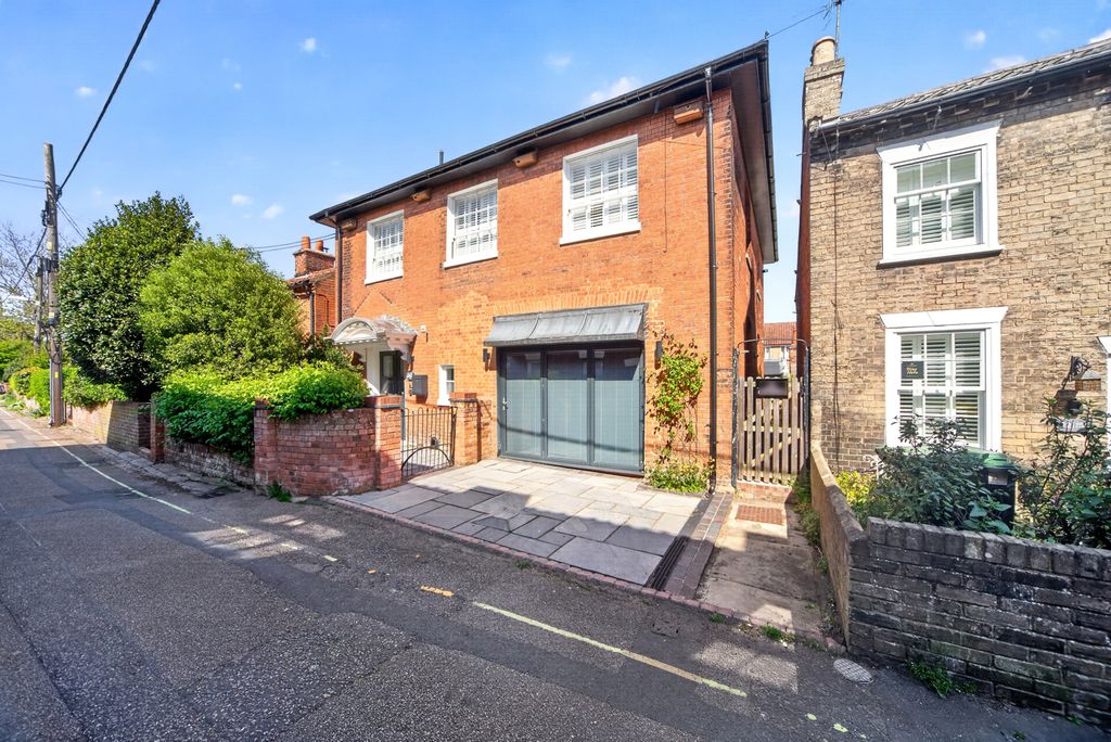 Property photo 2 of 23 Pbox-Img.Jpg