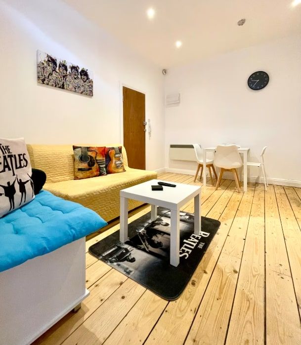 Property photo 1 of 5