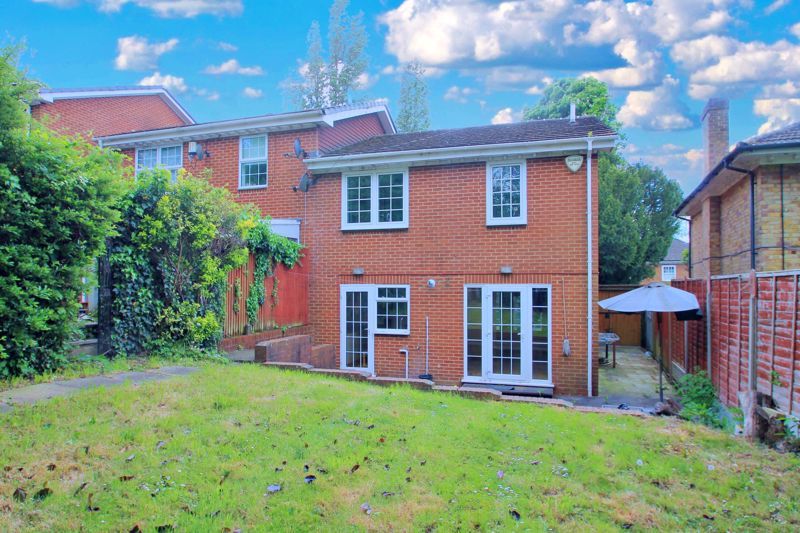 Property photo 2 of 12 Photo 6