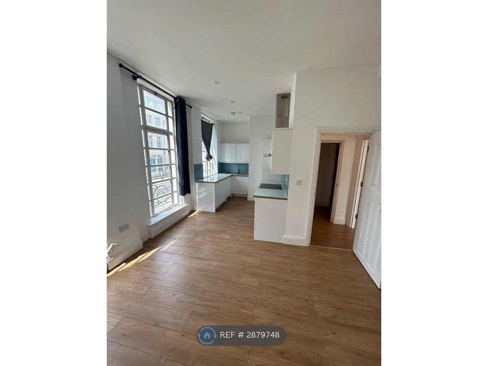 Property photo 1 of 3