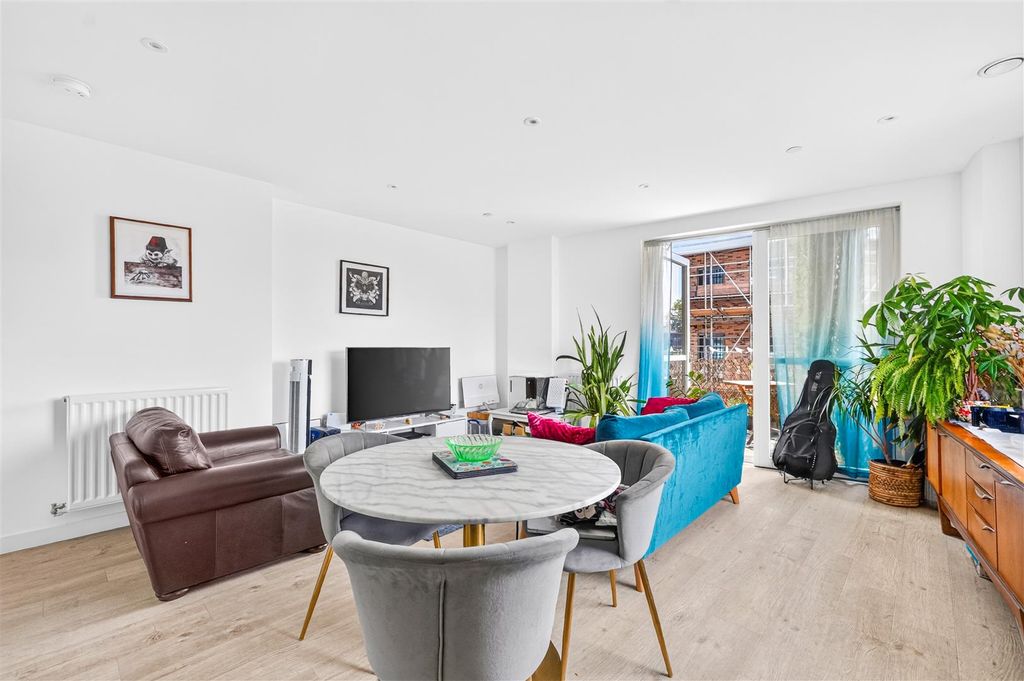 Property photo 3 of 26 4.Jpg