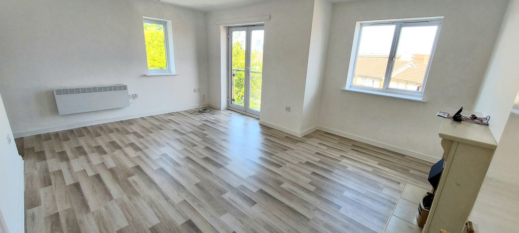 Property photo 3 of 8 Living Room