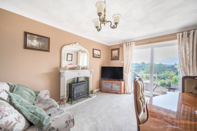 Property photo 3 of 18 Picture No. 33