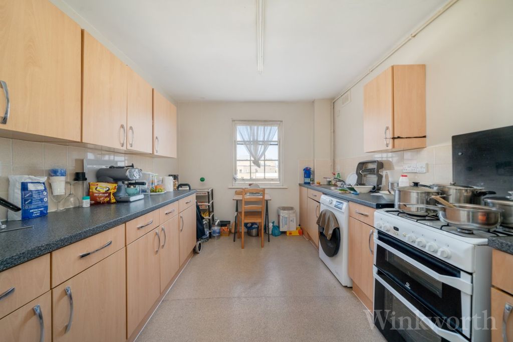Property photo 2 of 7 Picture No. 06
