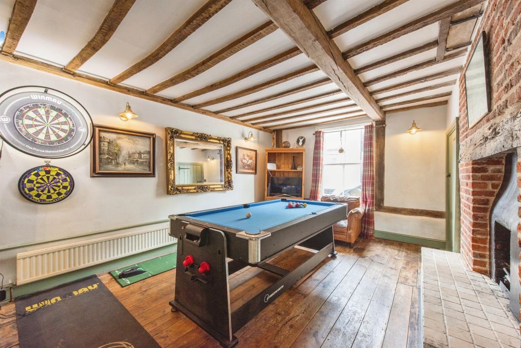 Property photo 3 of 15