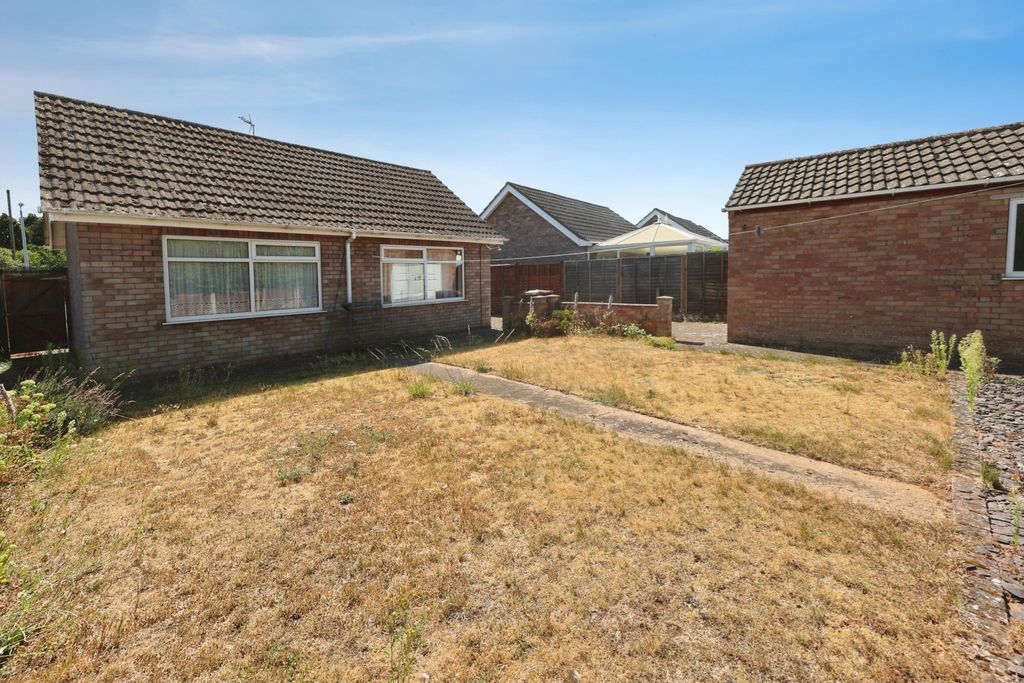 Property photo 2 of 19 5369701