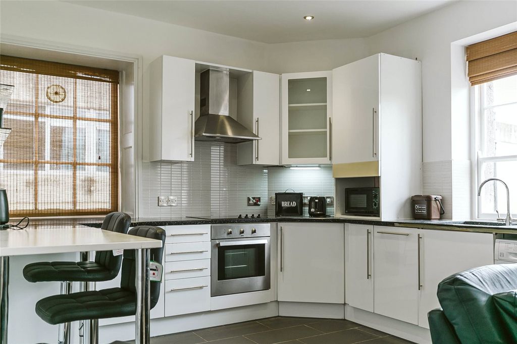 Property photo 2 of 14 Picture No. 08
